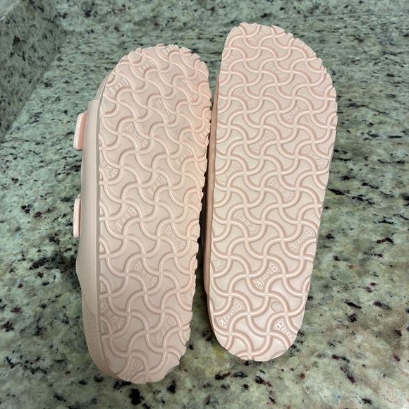 Birkenstock Arizona EVA Pink Sandals - Picture 6 of 6